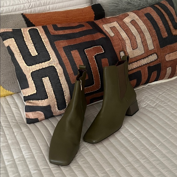 Franco Sarto Olive Ankle Boots - Picture 1 of 7